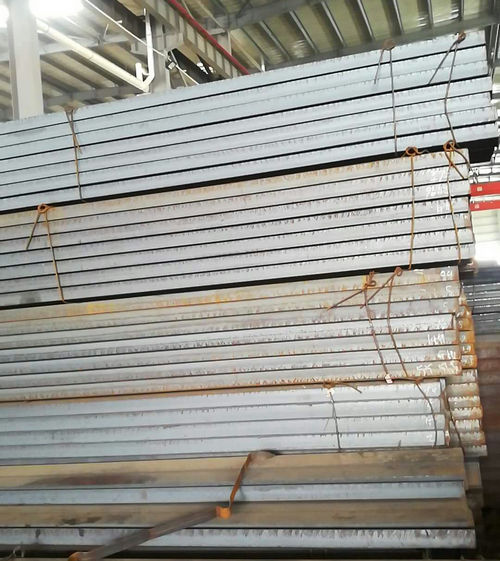 河南恒齐威钢铁有限公司仓库